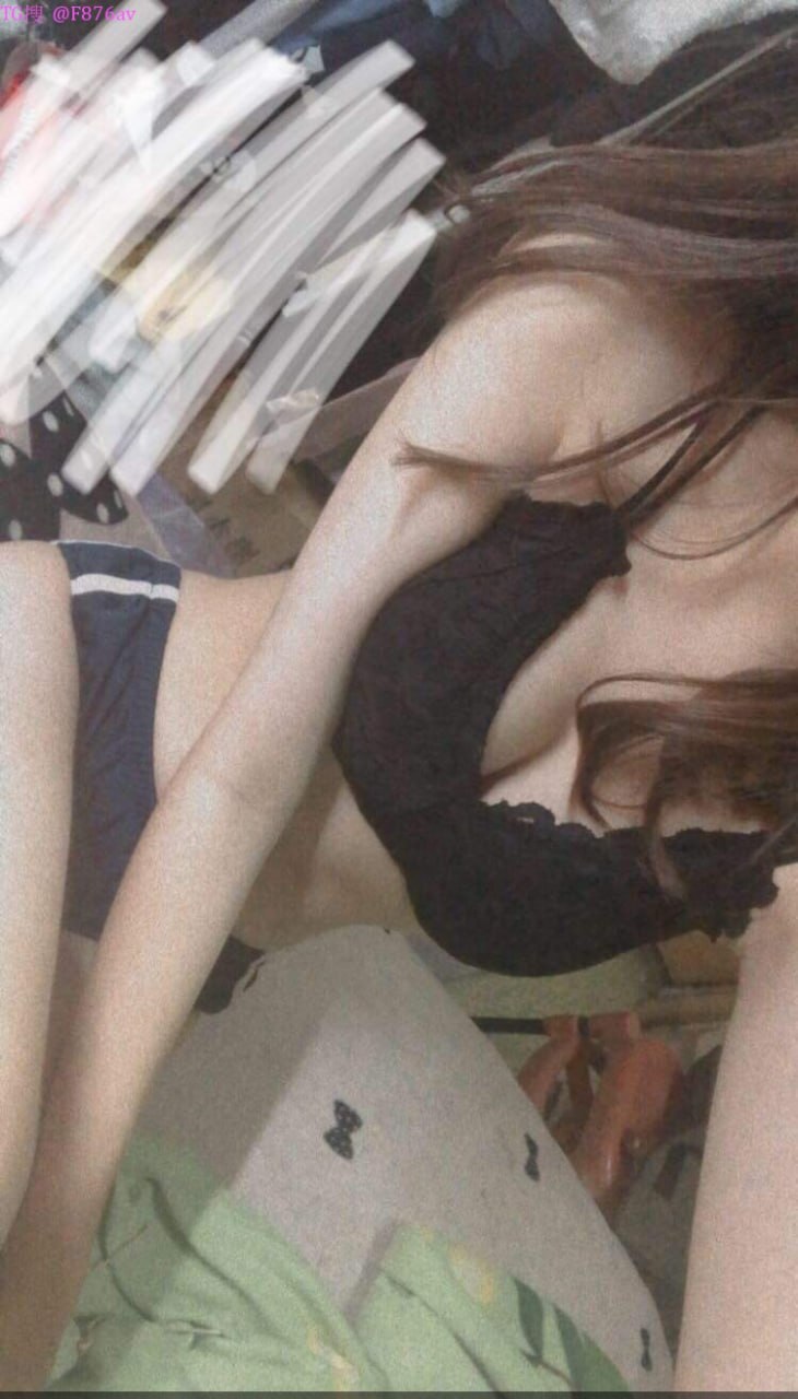 2 ngày 1 đêm yura kano sống chung với 2 người đàn ông trong chuyến du lịch