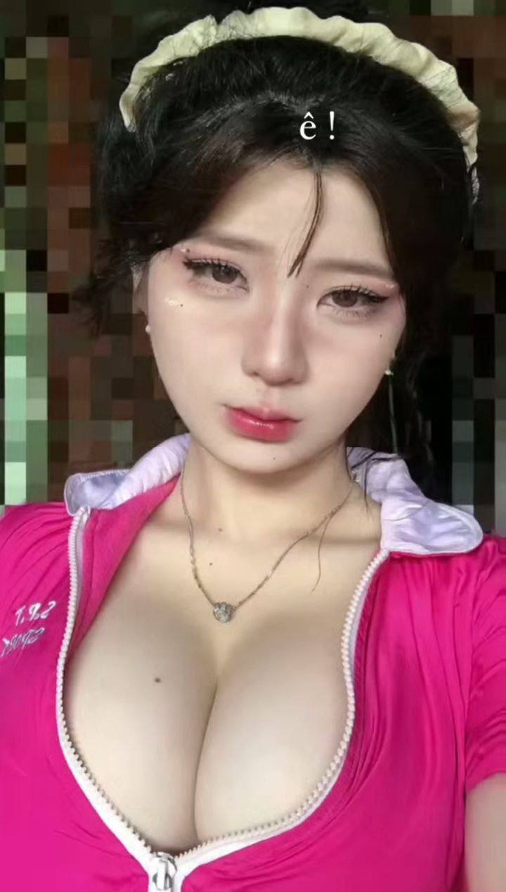 Sex trước gương trong phòng lãng mạn - Xreindeers